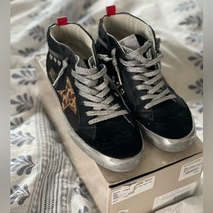 Golden Goose Sneakers